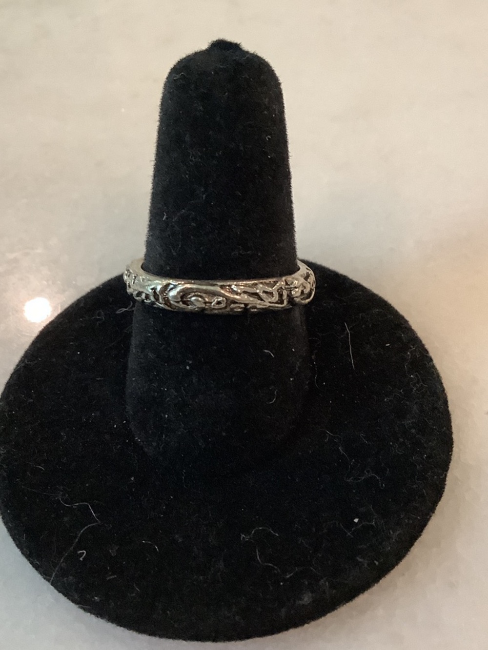 Women’s Intricate Silver Tone Floral Filigree Band, Brand New